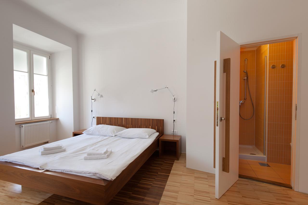 Julija&Robert'S Riverview Apartments And Rooms Λιουμπλιάνα Εξωτερικό φωτογραφία